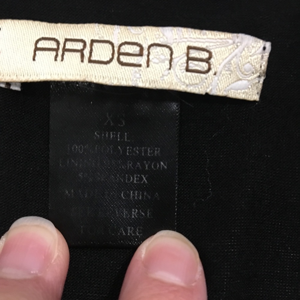 ARDEN B Top - Picture 5 of 8